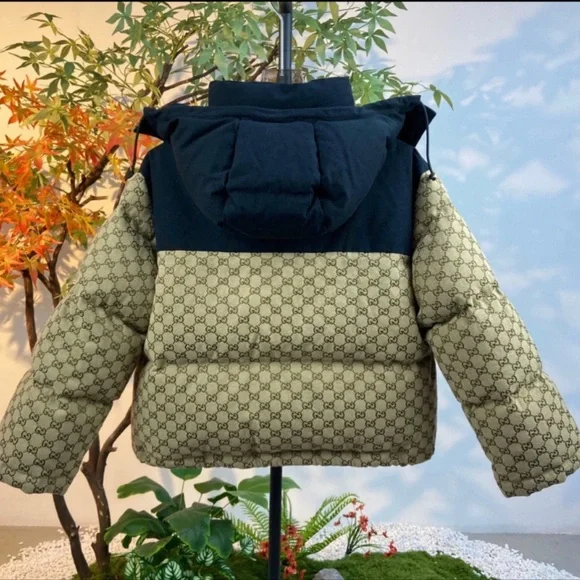 The North Face Gucci Puffer Jacket - Black and Tan Pattern - Picture 3 of 6